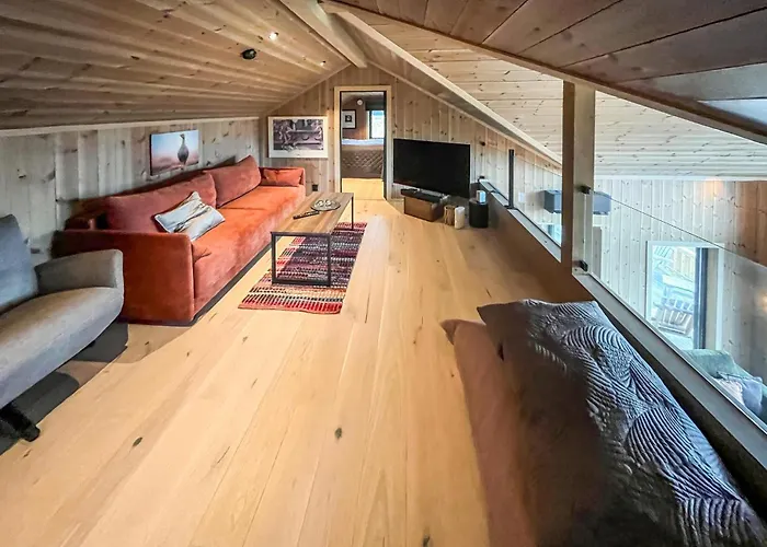 Amazing In With Sauna Ron